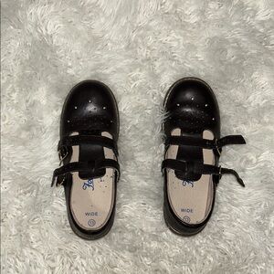 FootMates Black Double-Strap Mary Jane Shoes